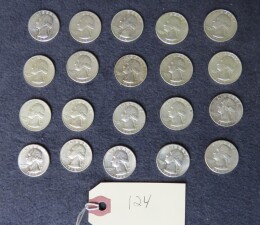 124. Lot 20 Washington silver quarters, one 1963 nineteen 1964