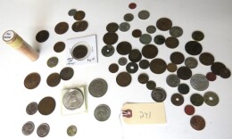 241. Lot miscellaneous Foreign coins include 1953 QEH Coronation Five schilling, roll 1964 Canadian pennies miscellaneous